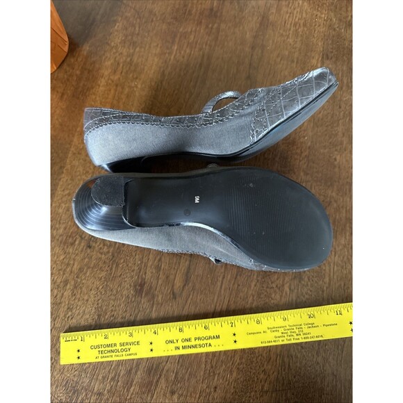Vintage Mudd 9M Kitten Heel Chunky Mary Jane 90s 00s Y2K Retro Gray - Picture 4 of 4